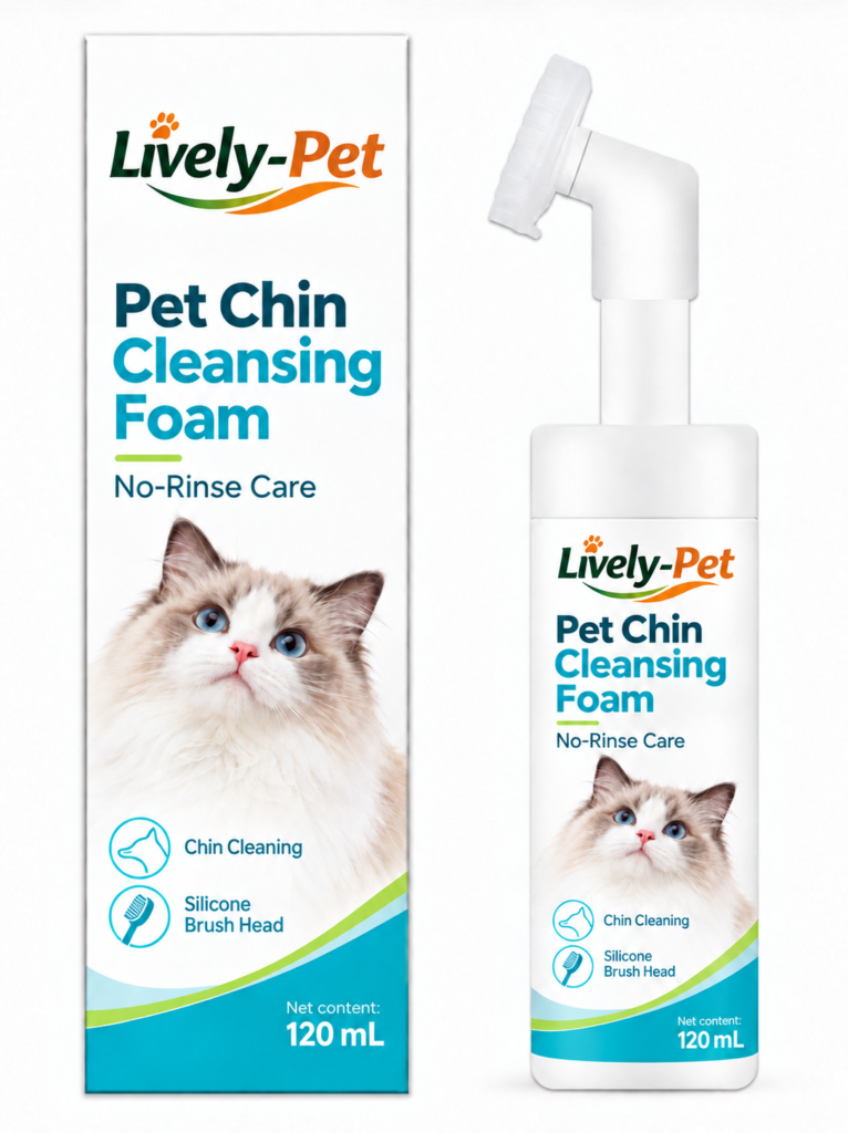 Lively-Pet, schiuma detergente per il mento da 120 mL senza risciacquo, con testina angolata in silicone e confezione in cartone abbinata.